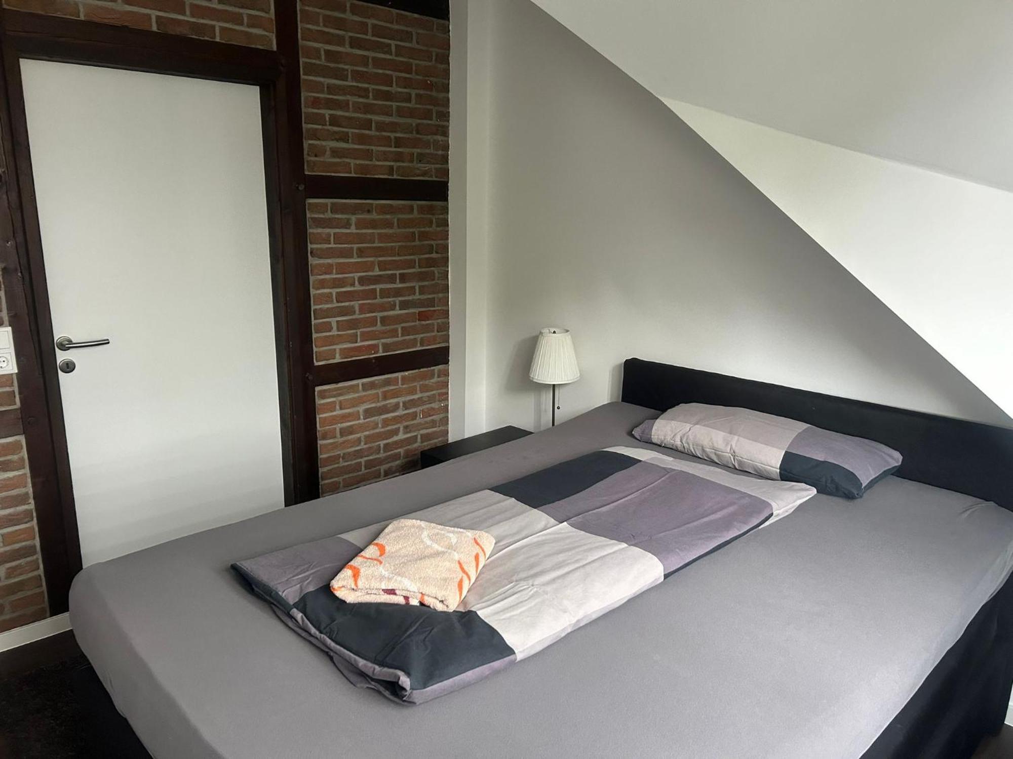Schoenes Apartment Mit Dachterrasse Oldenburg Exterior foto
